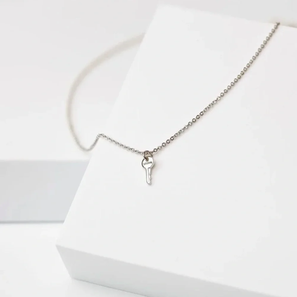 Mini Key Necklace - Picture 1 of 5